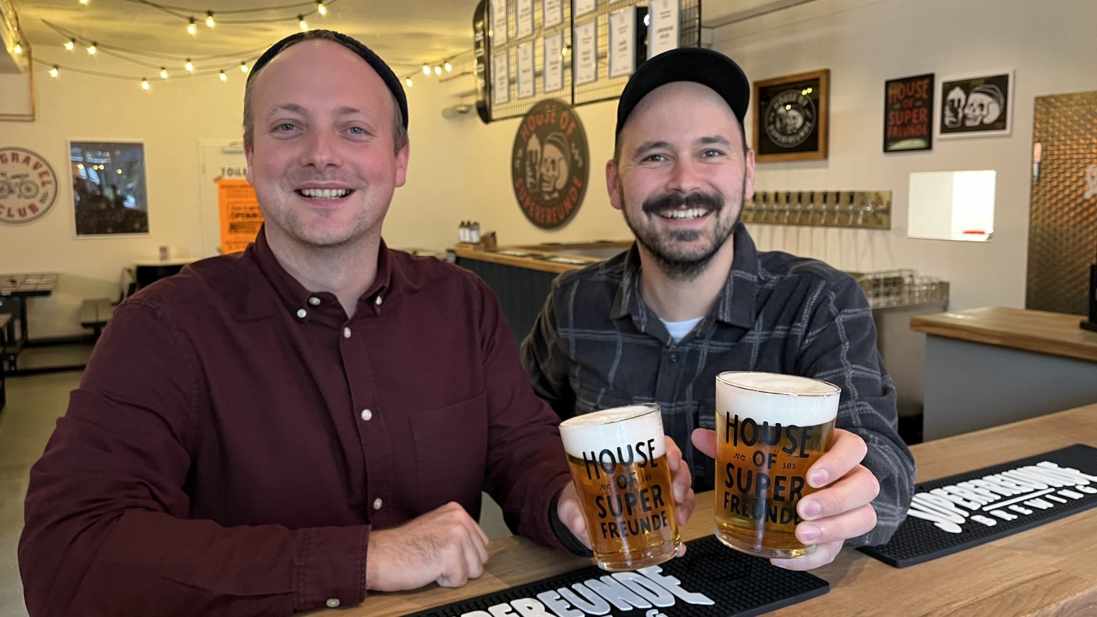 Weihnachtsfeier Norderstedt Wo man mit Kollegen feiern kann