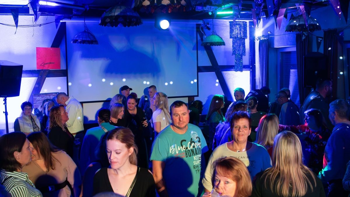 Schlagerparty in der Lürbke Das sind die schönsten Fotos