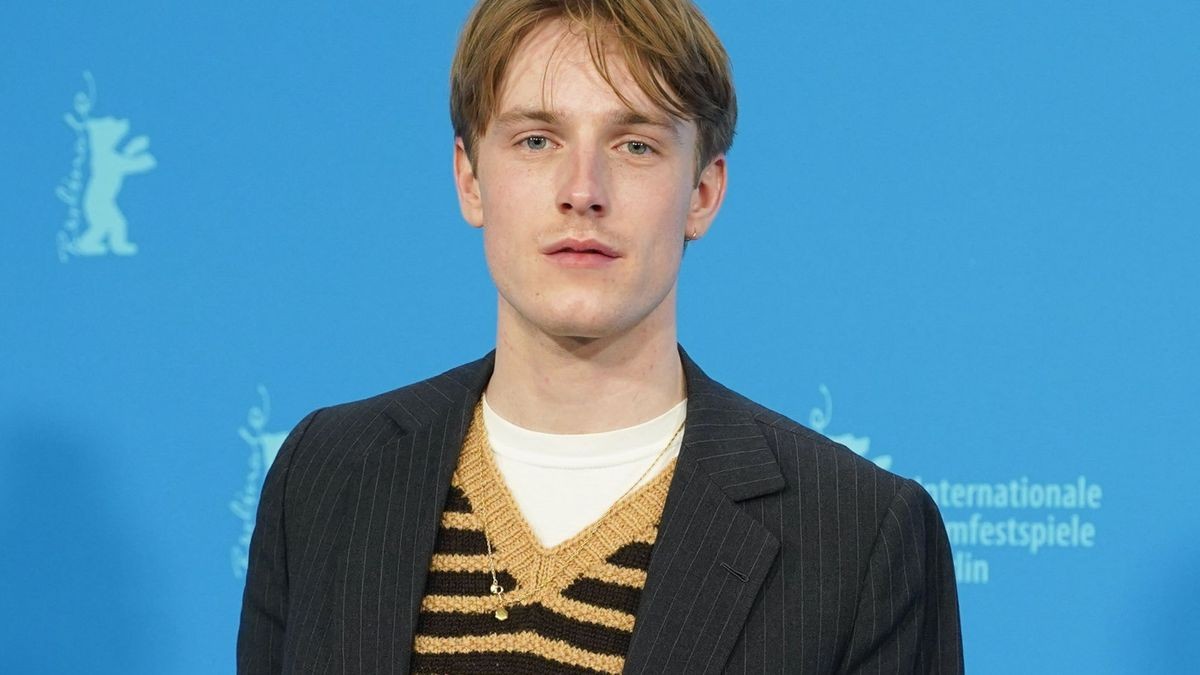 „GQ“ Louis Hofmann gehört zu den „Männern des Jahres“