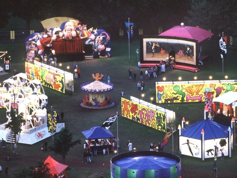 Luna Luna Legendärer Hamburger Vergnügungspark erwacht zu neuem Leben