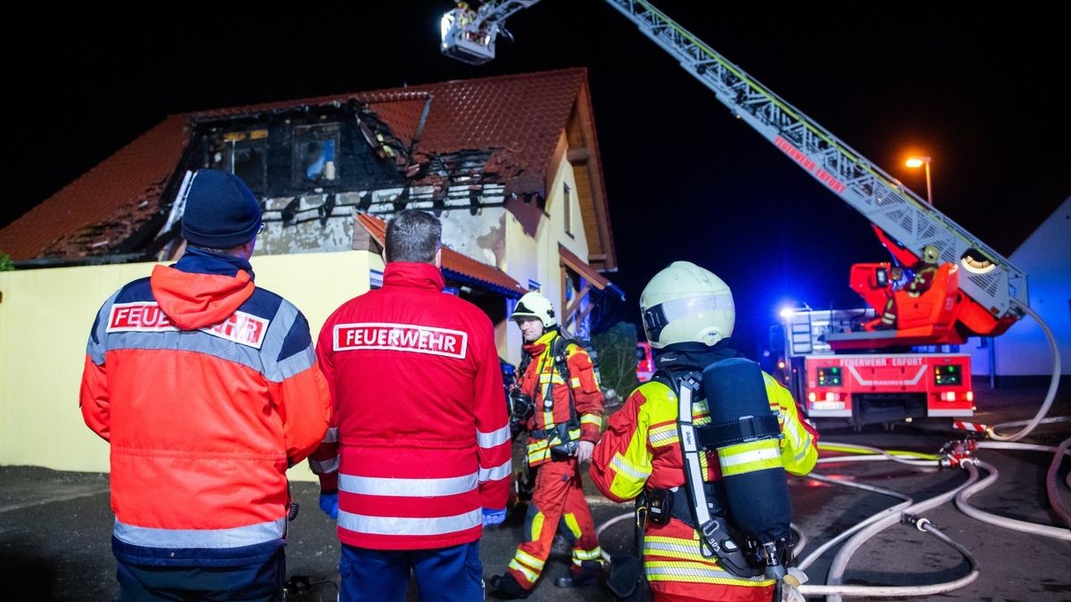 Im Einsatz waren 47 Einsatzkräfte von Berufsfeuerwehr, Freiwilliger Feuerwehr und Rettungsdienst.