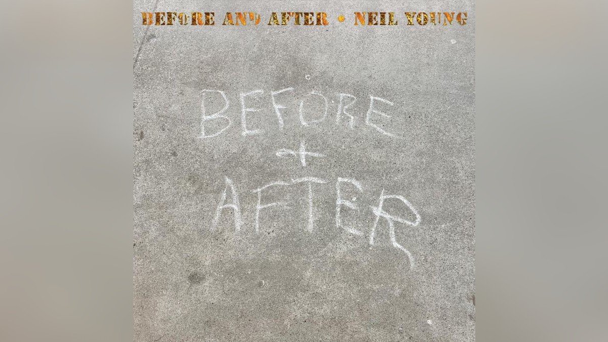 Das Cover des Albums „Before + After“ von Neil Young.