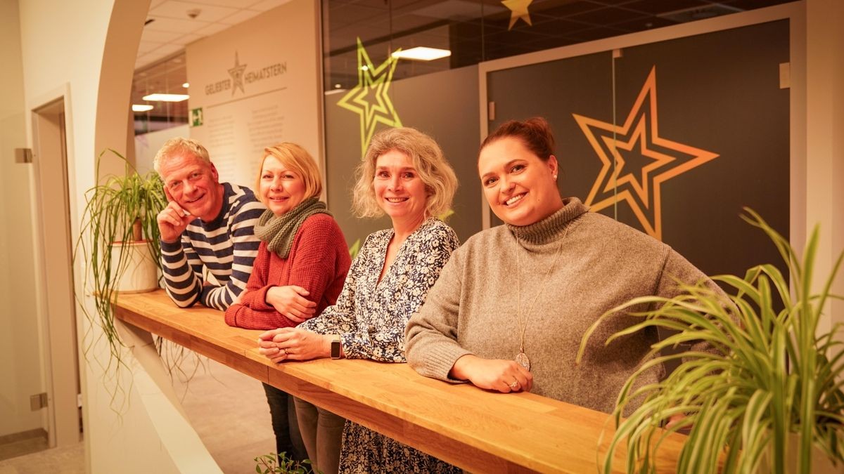 Vier Lotsen der WBG Einheit: Sylvio Böhm, Nicole-Yvonne Zapke, Mélanie Büttner-Nyenhuis und Eugenia Wetzel (von links nach rechts).