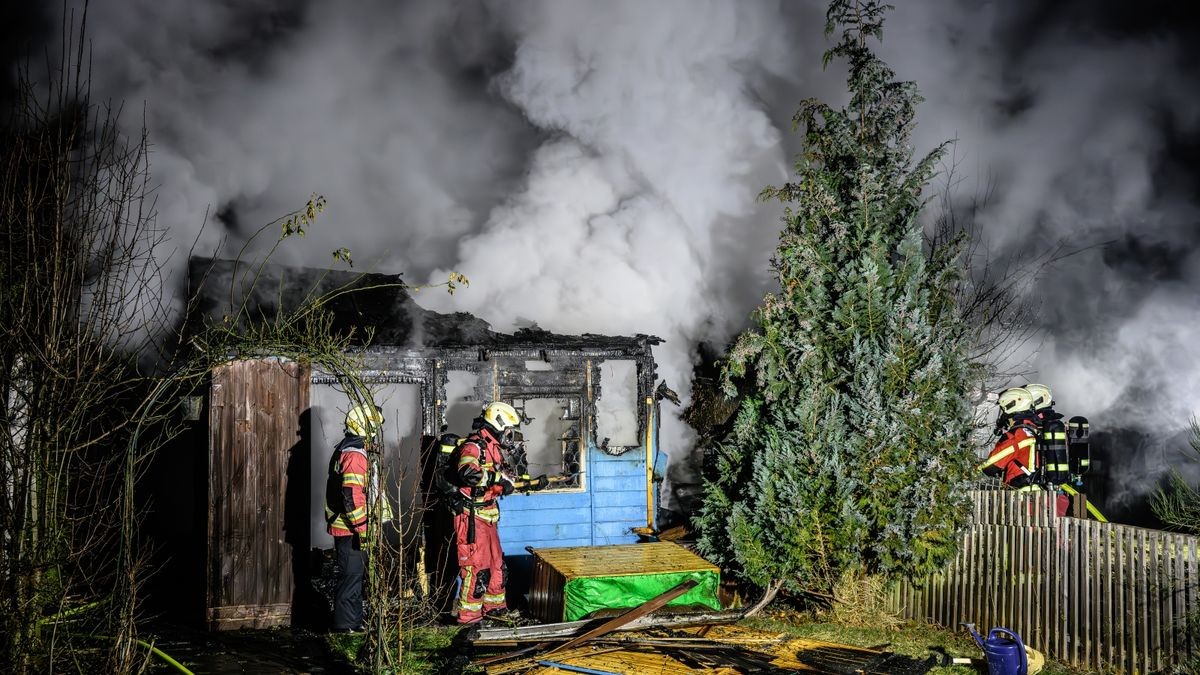 Drei Stunden lang waren die Freiwillige Feuerwehr sowie die Berufsfeuerwehr Gotha im Einsatz.