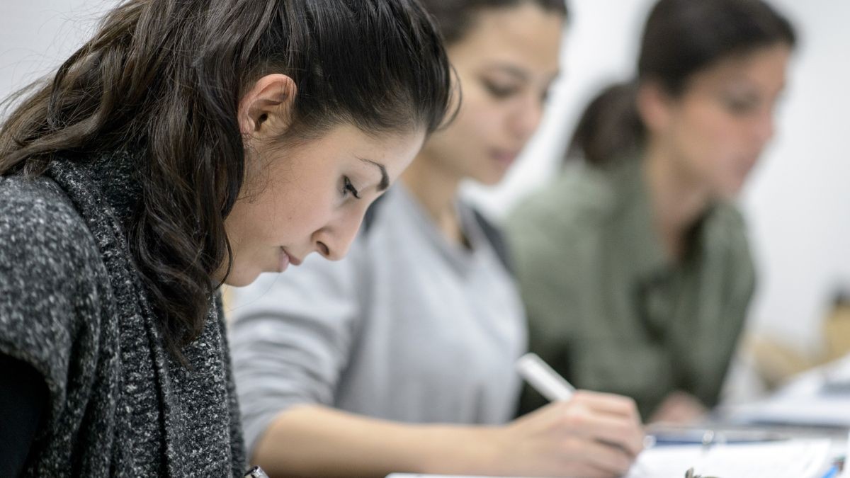 Ab 1. März sollen Flüchtlinge und junge Menschen aus Drittstaaten an der German Professional School auf eine Berufsausbildung vorbereitet werden (Symbolbild).