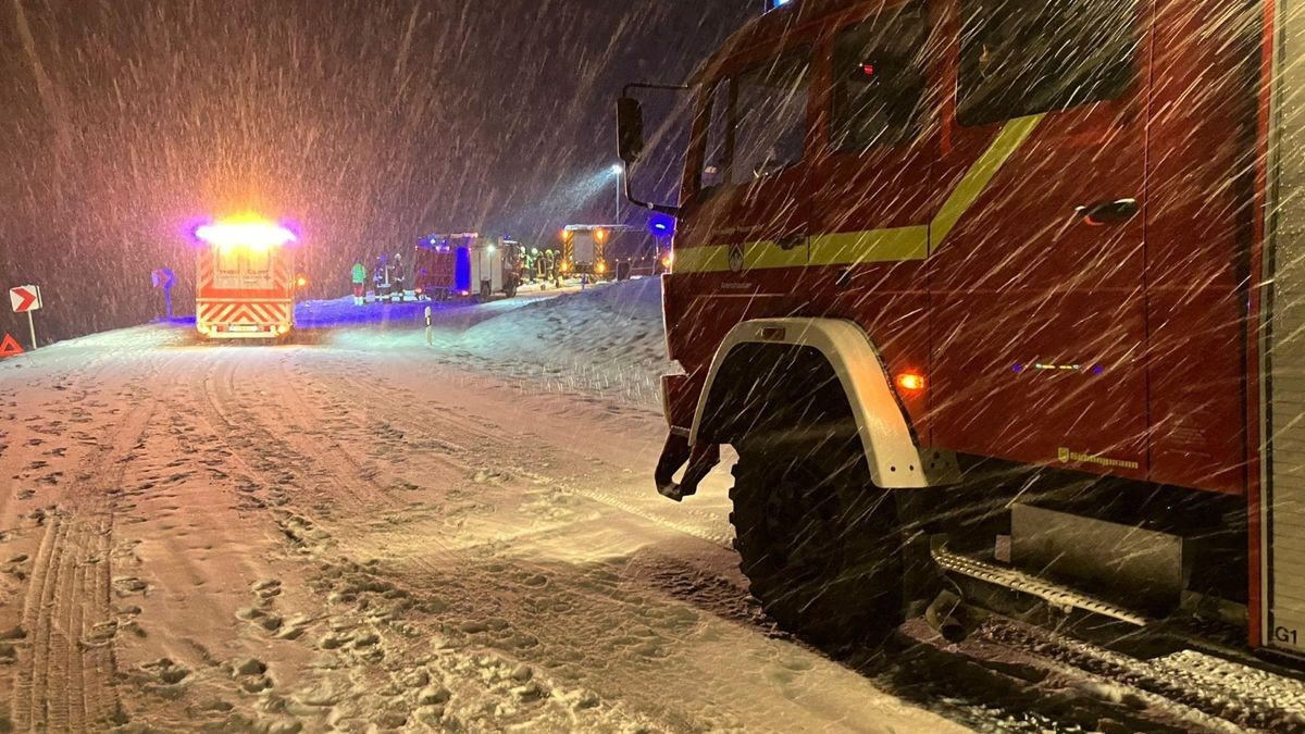 Unfall wegen Schneeglätte im Eichsfeld.