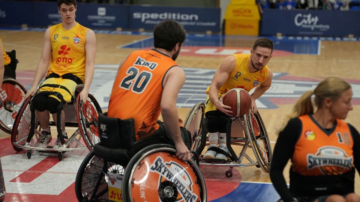 Starke Leistung: Jens Albrecht (am Ball) war Topscorer der Bulls gegen Frankfurt.