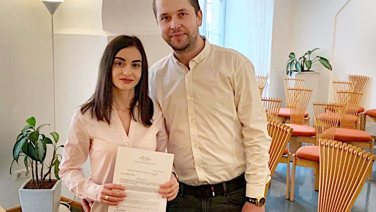 Mariana und Ian Popov aus Moldawien heirateten vor mehr als einem Jahr im Gothaer Rathaus.