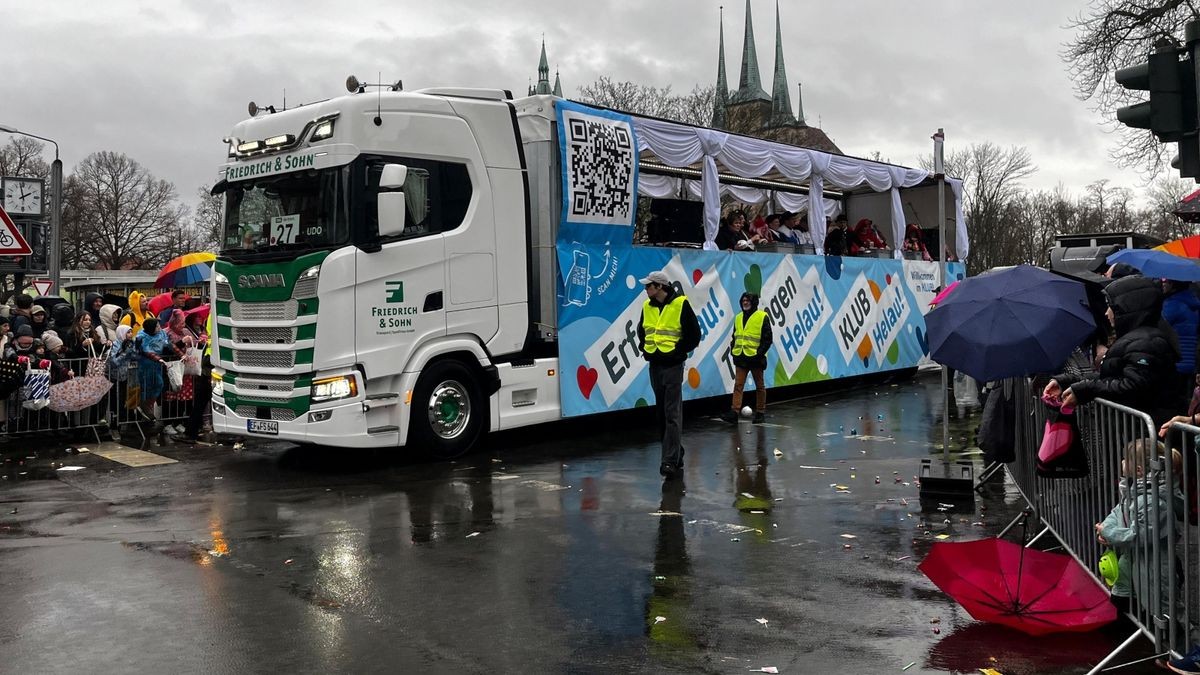 Auf dem Wagen der Funkemedien gabs eine fette Party.