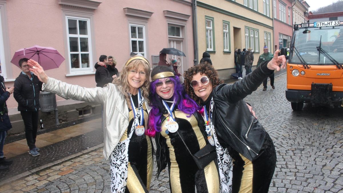 Bunte Parade: Waltershausen feiert ausgelassen Karneval