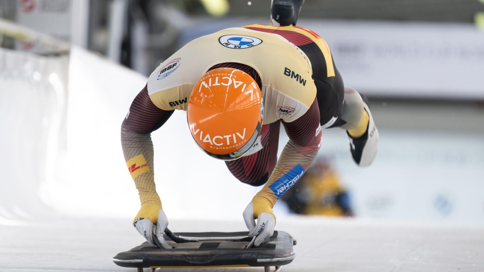 SkeletonOlympiasieger Grotheer vergibt Sieg am Start