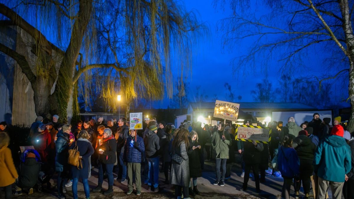 Etwa 350 Demonstranten versammelten laut Polizei bei der Demonstration.