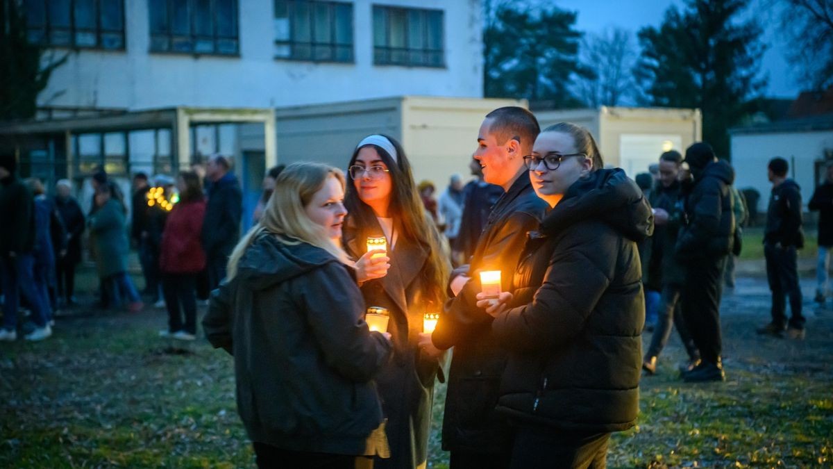 „Das Licht sein für Demokratie!“ war das Motto des Protests.