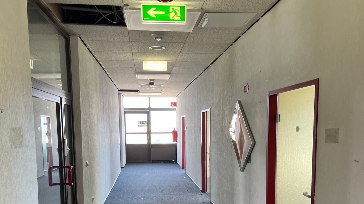 Iserlohn Wann das Rathaus genau abgerissen werden soll