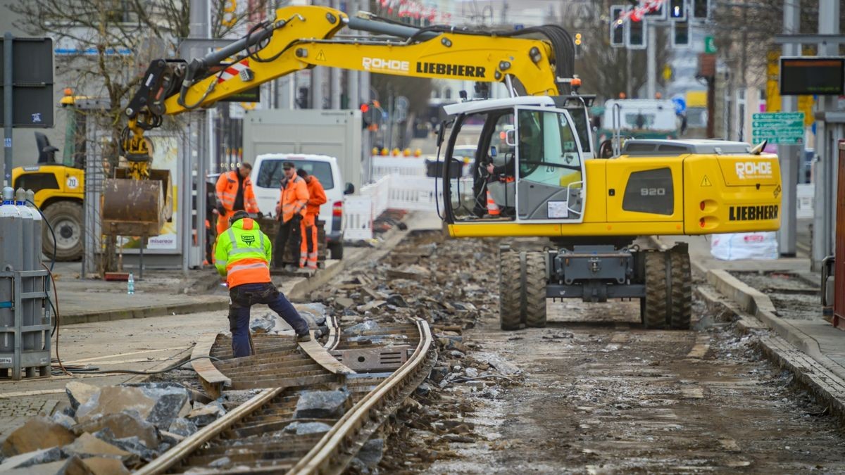 Bis vorraussichtlich Ende Mai sollen die Bauarbeiten in der Nordhäuser Bahnhofstraße andauern.