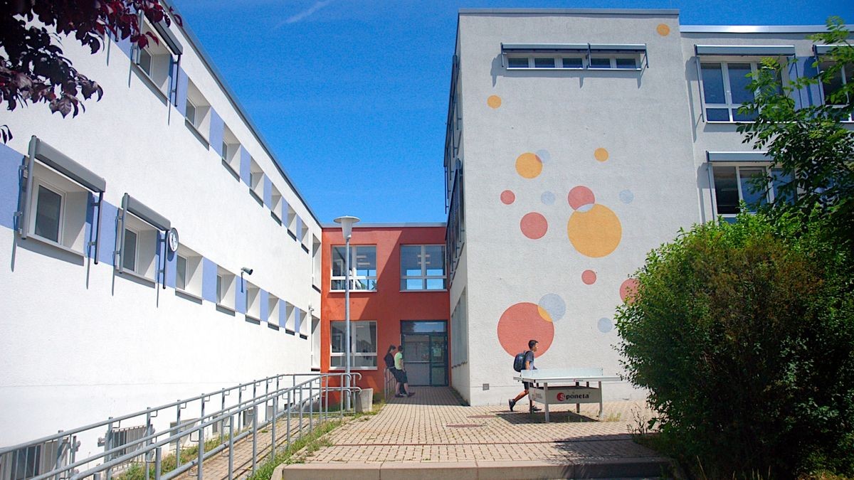 Das Lyonel-Feininger-Gymnasium in Mellingen öffnet am Samstag seine Türen.