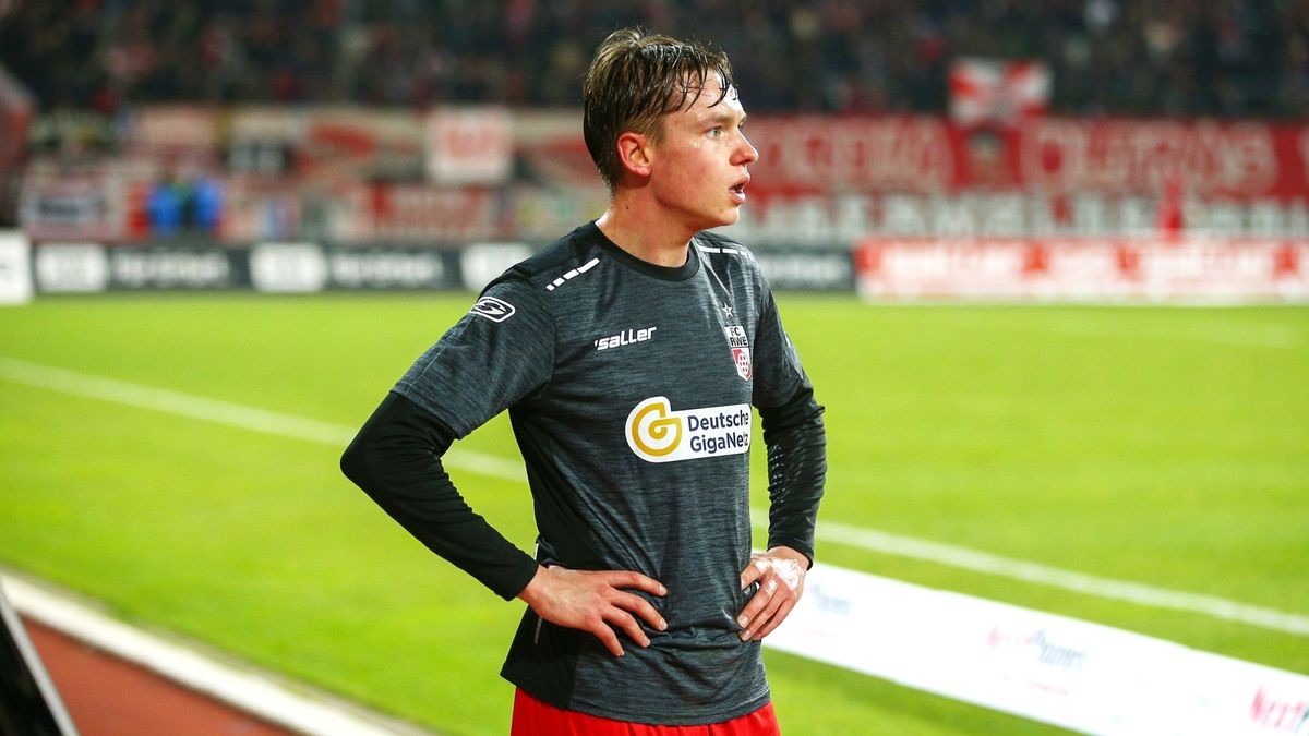 Rot-Weiß-Defensivakteur Til Linus Schwarz beim Heimspiel gegen Eilenburg.