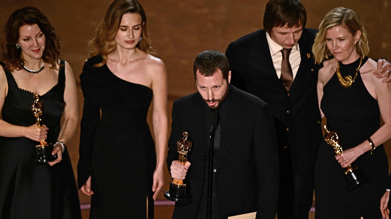 Porno: Rus birodar va opa ortasidagi haqiqiy jinsiy aloqa Rus otalarining qizlari bilan jinsiy aloqasi