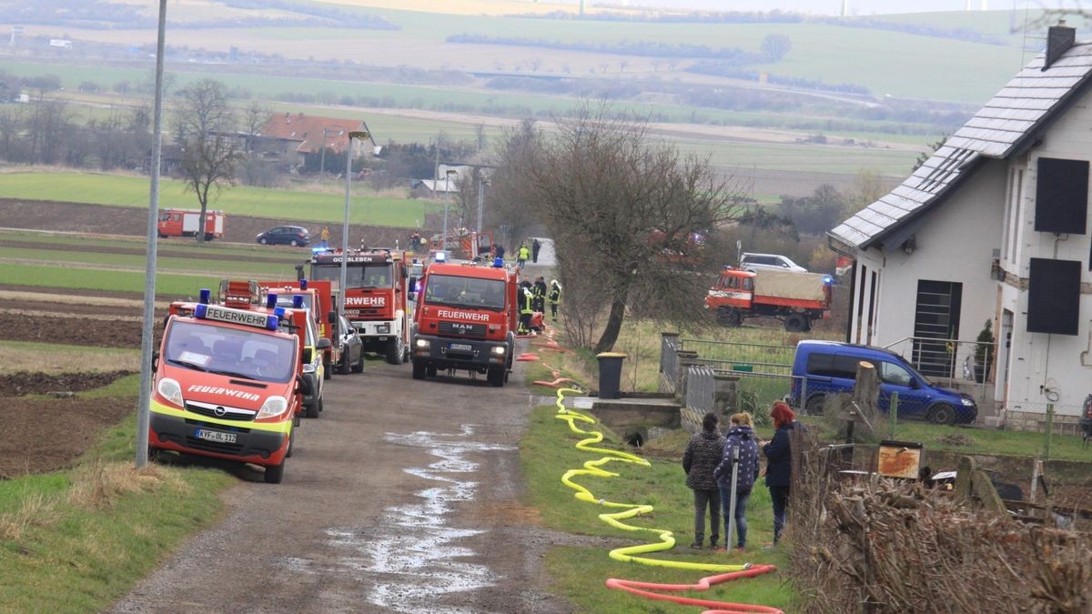 Feuerwehreinsatz am Waldschlösschen in Heldrungen.