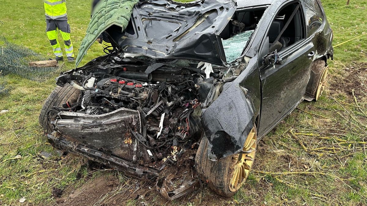 Zu einem schweren Verkehrsunfall ist es am Freitagmorgen gegen 5.15 Uhr im Kyffhäuserkreis gekommen.