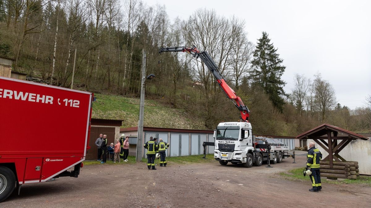 Zu einem schweren Unfall mit einem Pferd ist es am Ostermontag in Langenbach in der Gemeinde Schleusegrund (Landkreis Hildburghausen) gekommen.