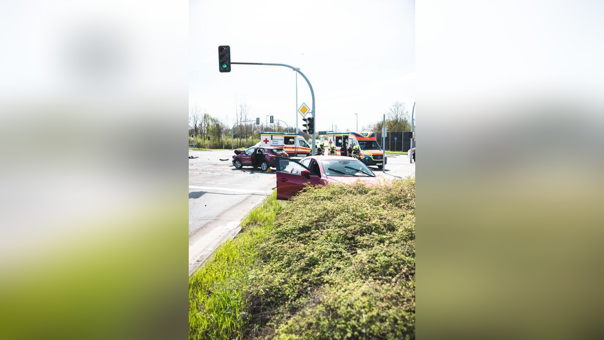 Die Fotos vom Unfall auf der Straße des Bergmanns in Gera