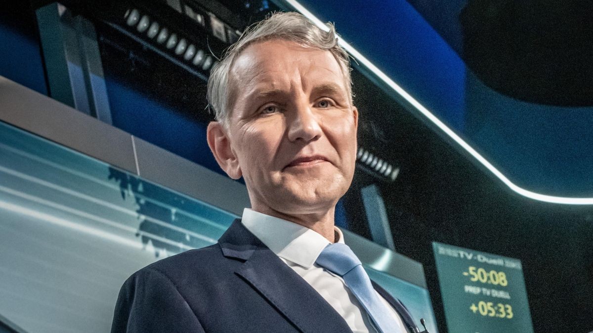 Beim Duell rechtfertigte sich Björn Höcke.