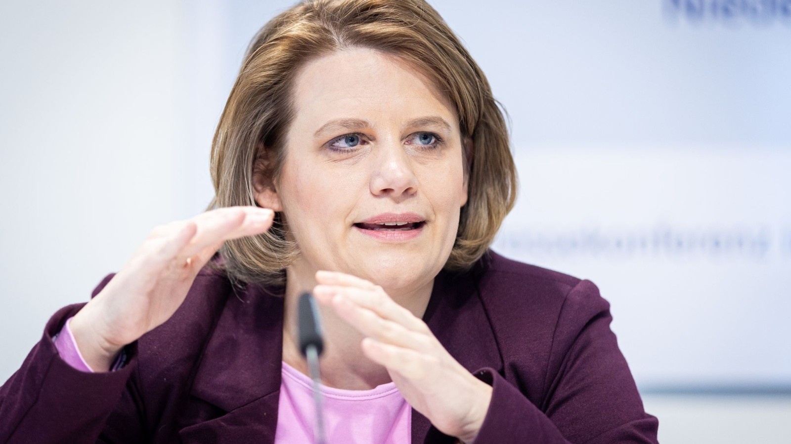Ministerin Hamburg fordert kraftvollen Wahlkampf der Grünen