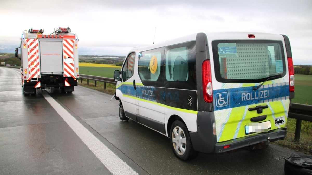 Die Farbgestaltung war der eines Polizeifahrzeugs zum Verwechseln ähnlich.