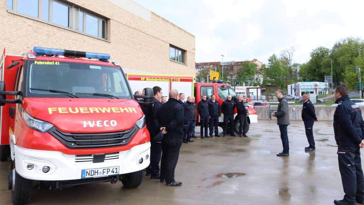 Die Kameraden erhielten die neuen Feuerwehrfahrzeuge bereits am vergangenen Samstag.