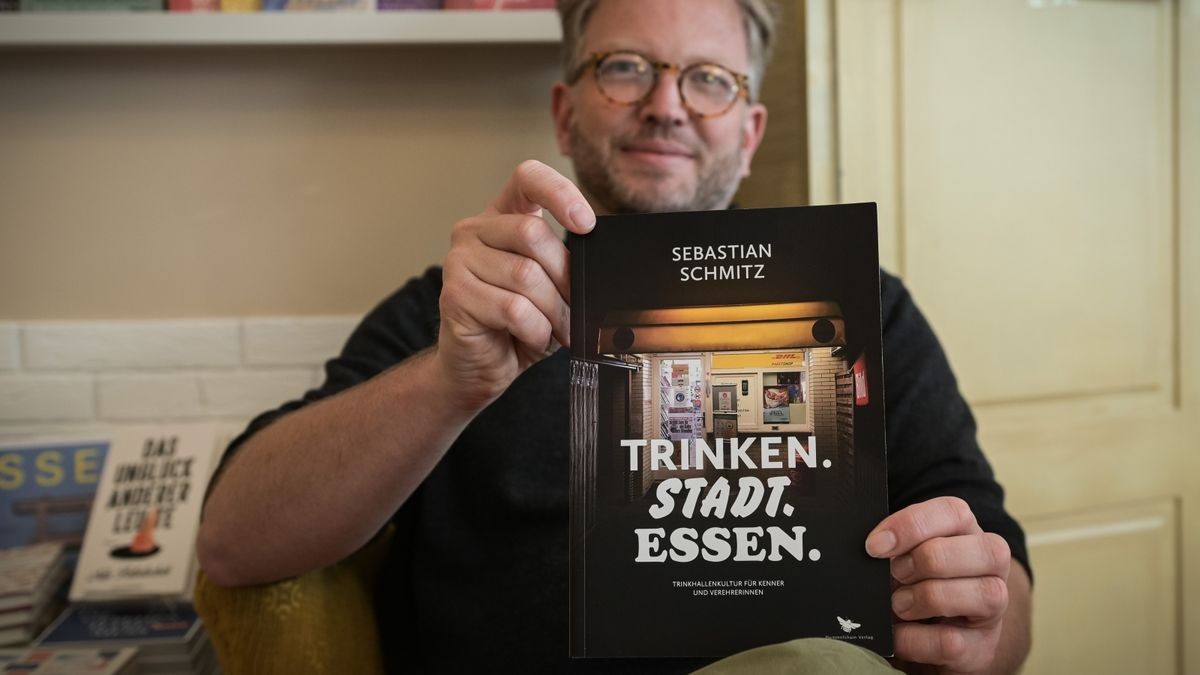 „Mein Traum“: Essener ist Buchhändler – und Flugbegleiter