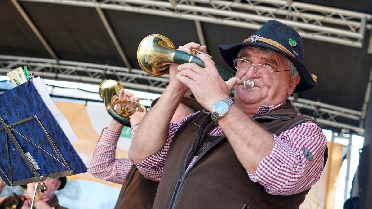 Jagdhornbläser vom Singer Berg