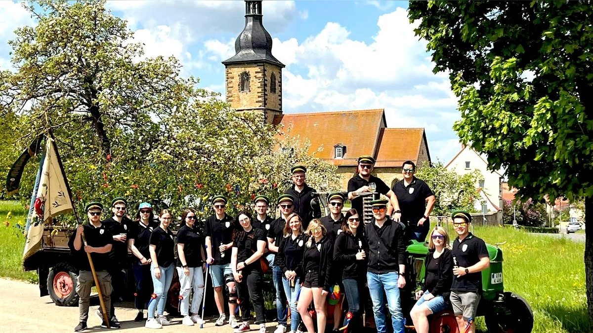 Zur Kirmes 2023 in Oberreißen war eine junge Truppe unterwegs.