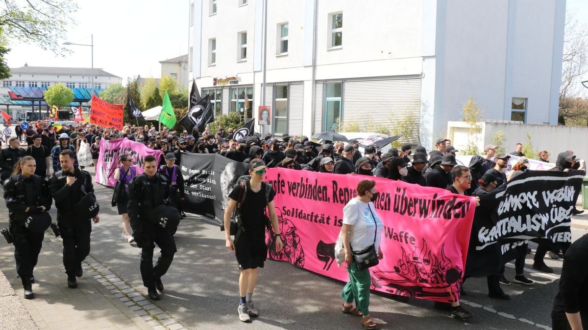 Rund 750 Teilnehmer haben sich am 1. Mai an der antifaschistischen Maidemonstration in Gera beteiligt.