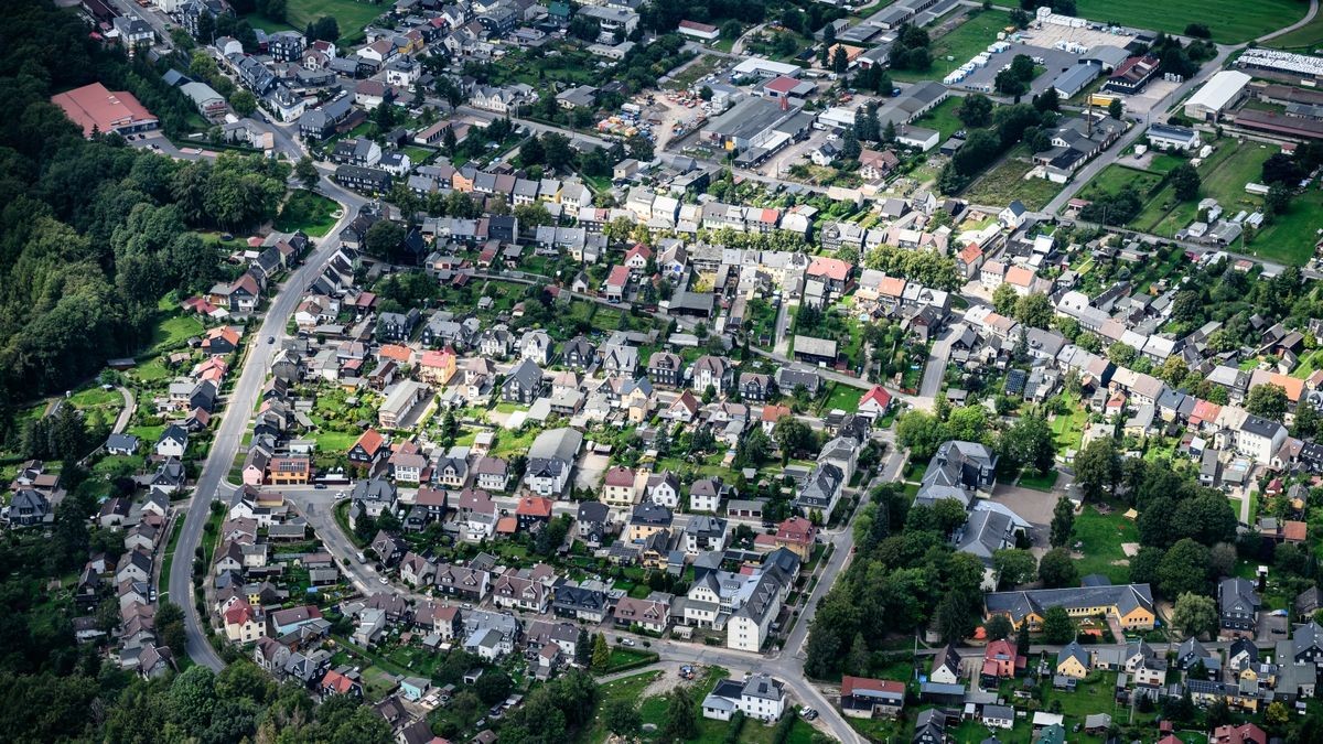 Die Sanierung von Straßen wird in der nächsten Legislatur in Großbreitenbach ein wichtiges Thema bleiben.