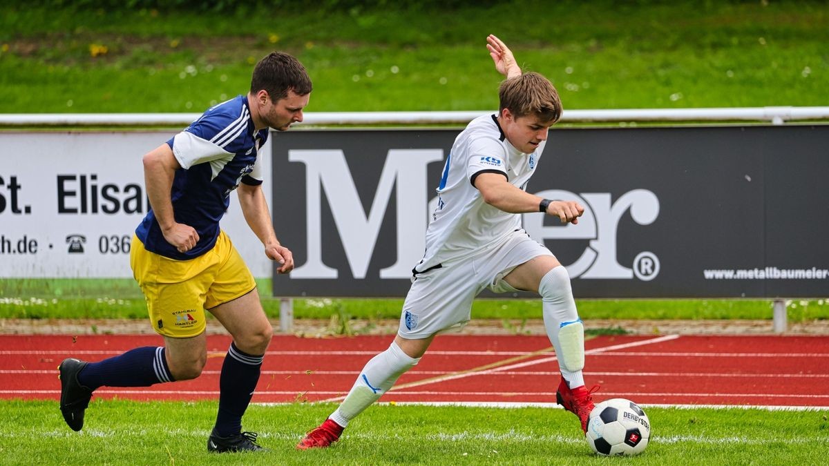 Eilt mit seiner Mannschaft an die Tabellenspitze: Hermann Ungewitter (rechts) besiegt mit dem 1. SC Heiligenstadt II die SpG Birkungen deutlich mit 5:1 und zieht am SV Dingelstädt vorbei.