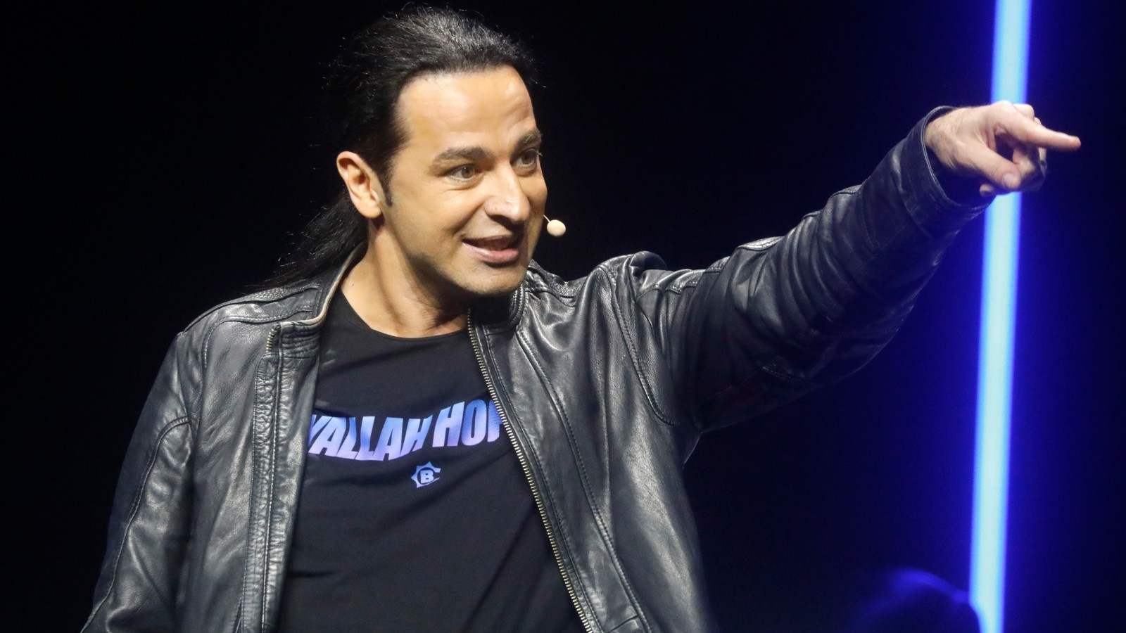 Bülent Ceylan knöpft sich Apache 207 vor „Wie ein Prolet!“