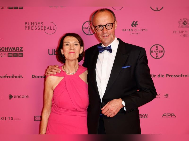 Friedrich Merz: Ehefrau Charlotte maßregelt ZDF-Mann – und erntet viel Kritik