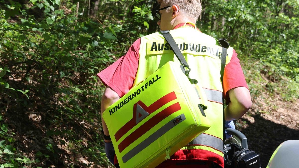 Bei einem Unfall am Dienstag in Gera sind zehn Personen verletzt worden. Darunter waren vier Kinder. 