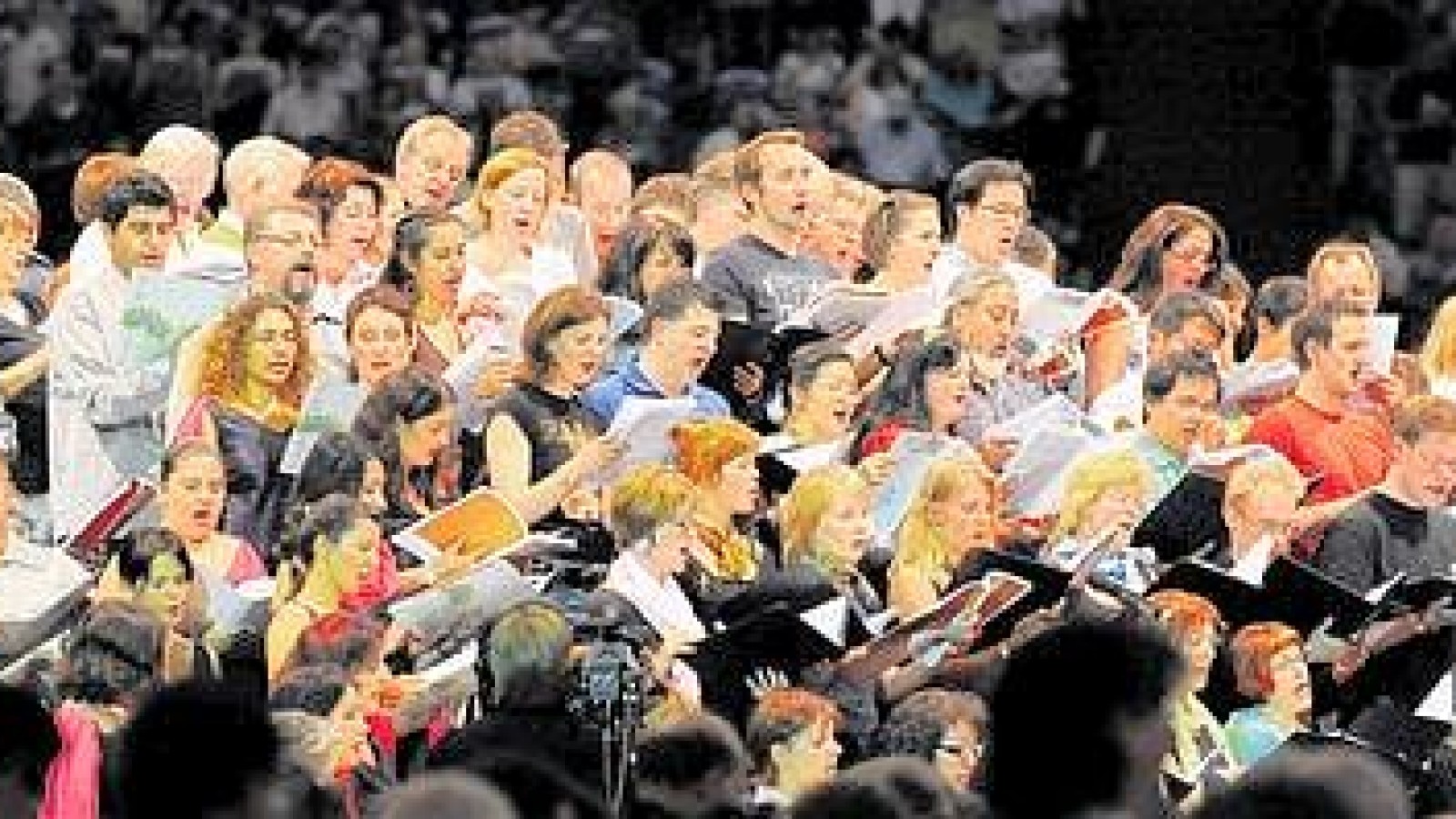60 000 singen in der Arena