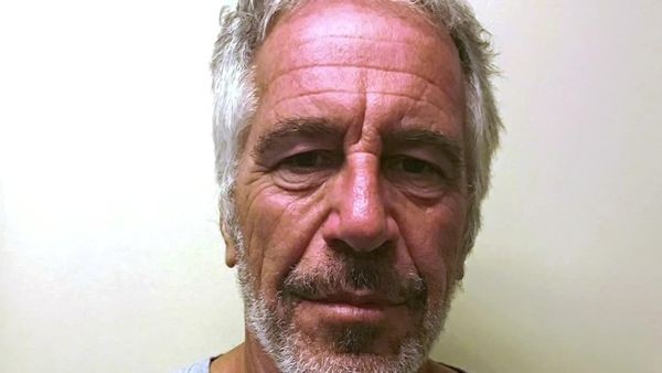 Epstein-Krimi: Wer war die mysteriöse Figur im orangenen Overall?