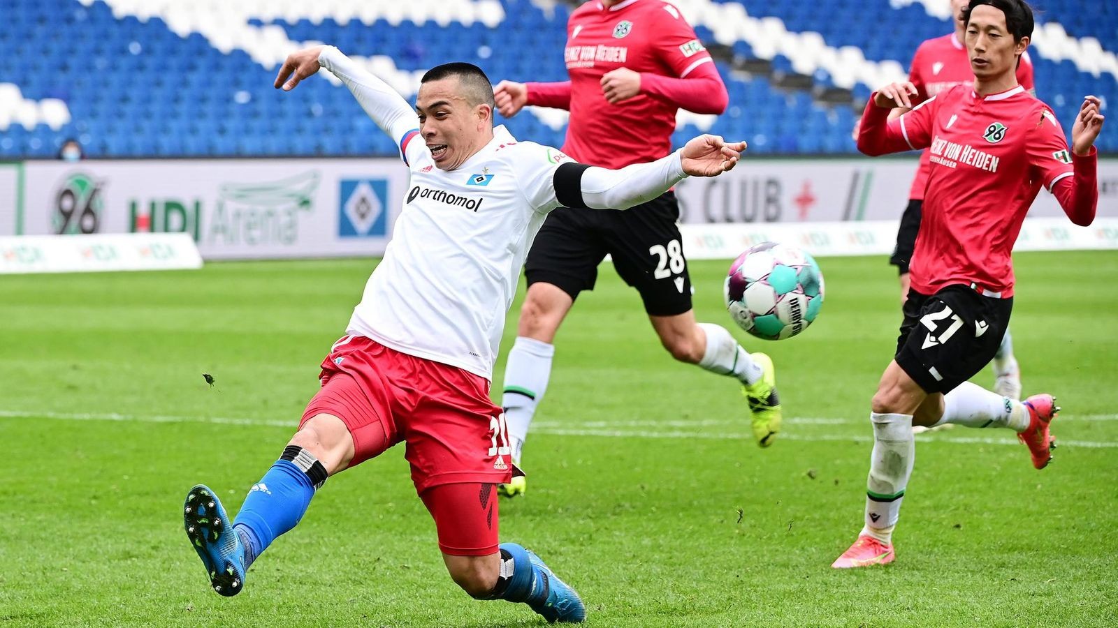 HSVEinzelkritik Onana muss erwachsen werden Wood muss treffen