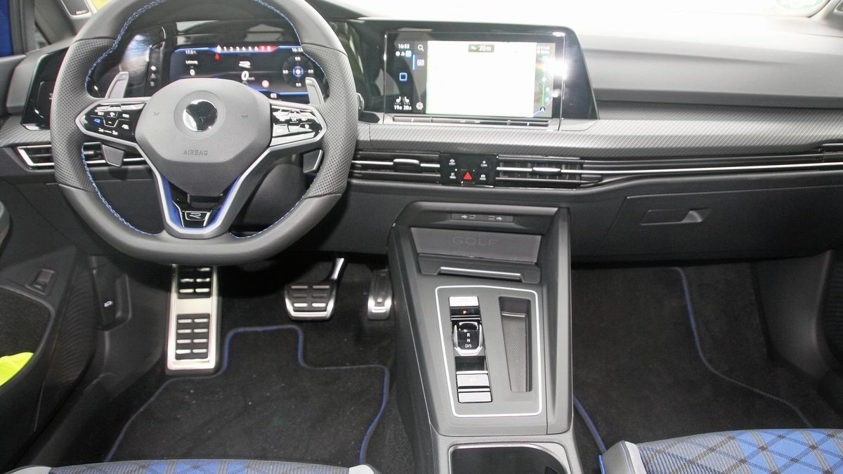 Kraftvoller Karacho-Kombi: VW Golf 8 R Variant im Praxistest