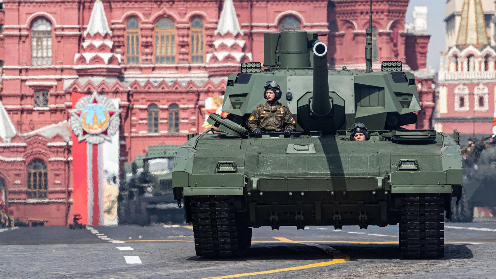 Putins-Superpanzer-wird-gefleddert-Russlands-Milit-r-passt-sich-an