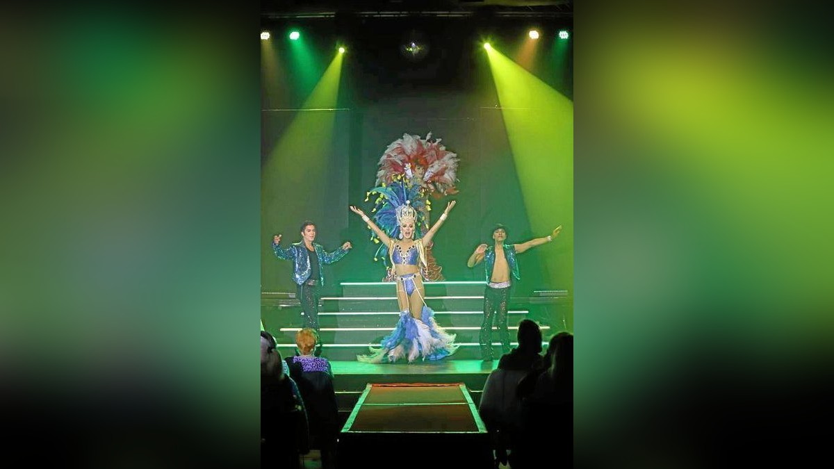 Mülheimer Travestiestar wird zu Céline Dion und Annie Lennox