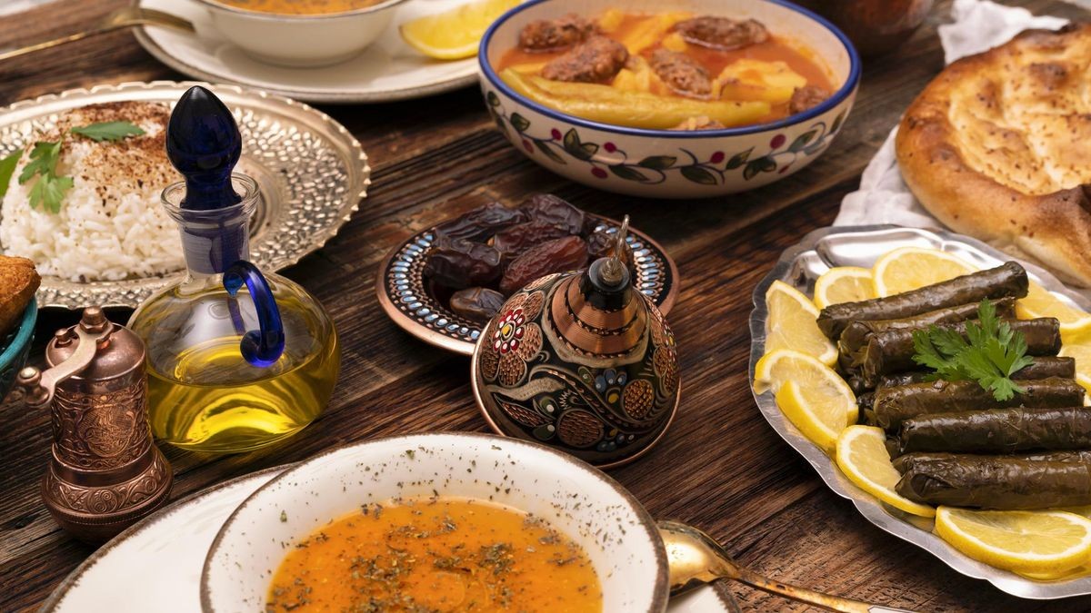 Iftar 2025 Berlin heute: Gebetszeiten (namaz vakitleri) im Ramadan
