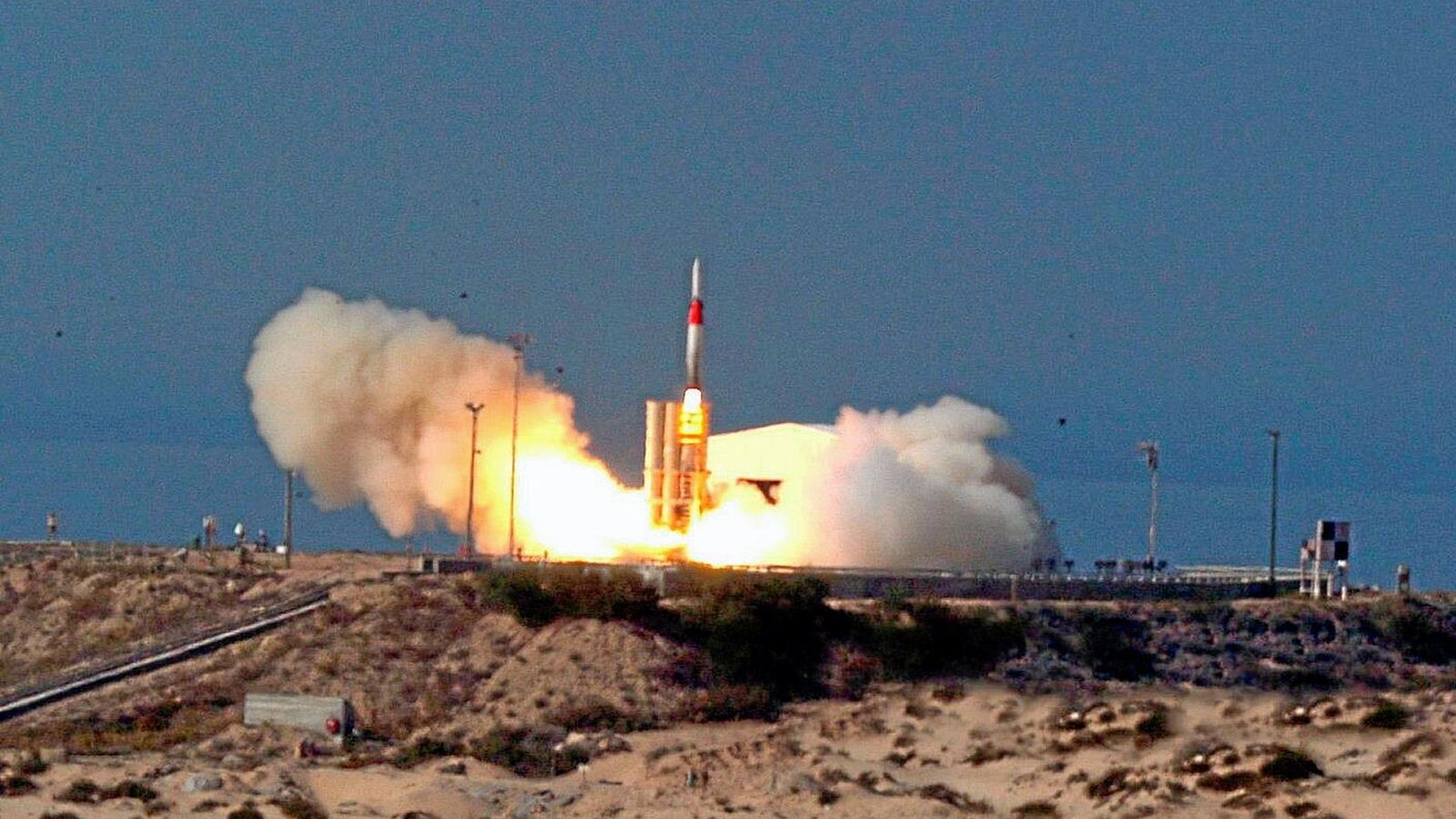 Erster-Teil-von-Arrow-3-geht-an-den-Start-Was-der-Raketenschirm-kann