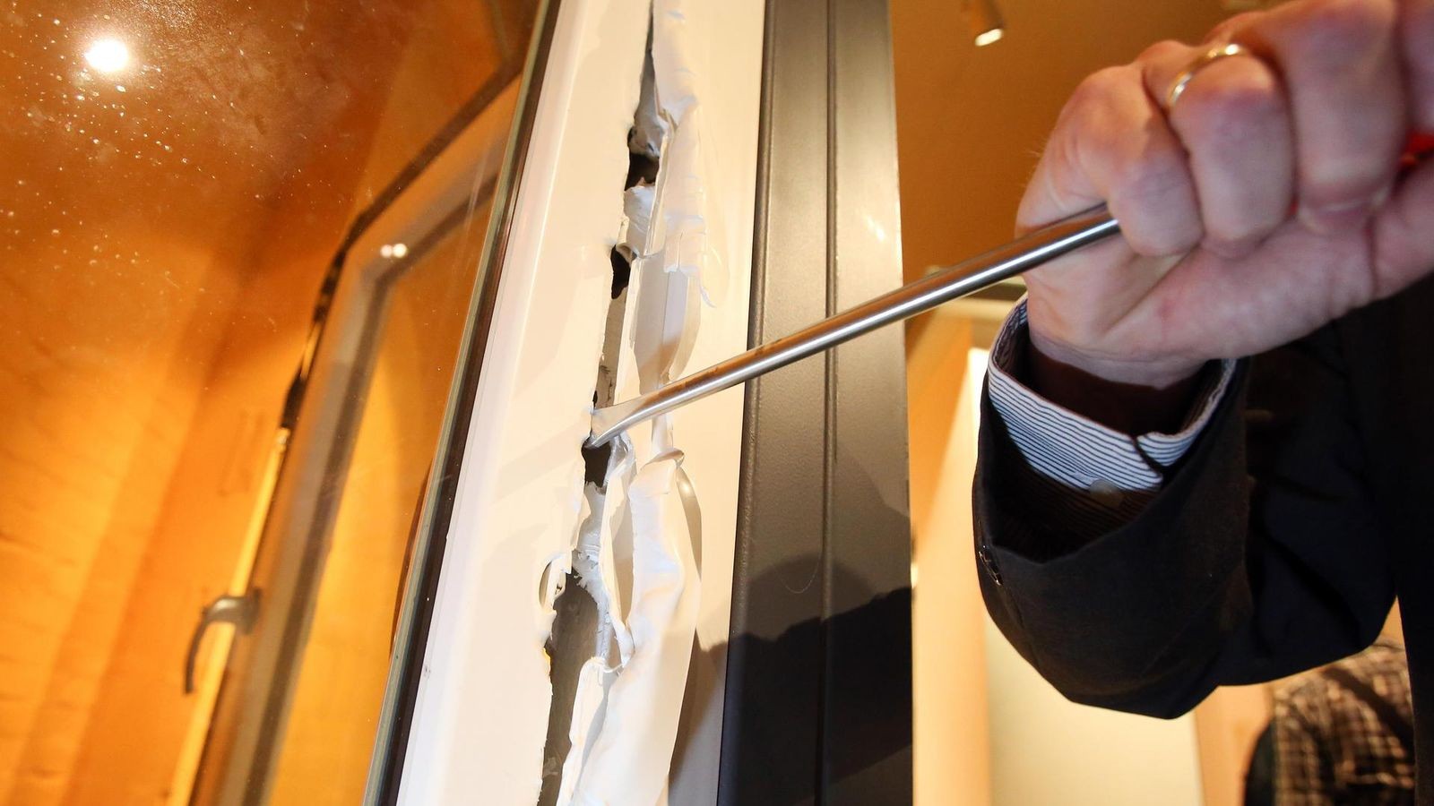 16-j-hriger-Bochumer-schnappt-Einbrecherin-auf-der-Flucht