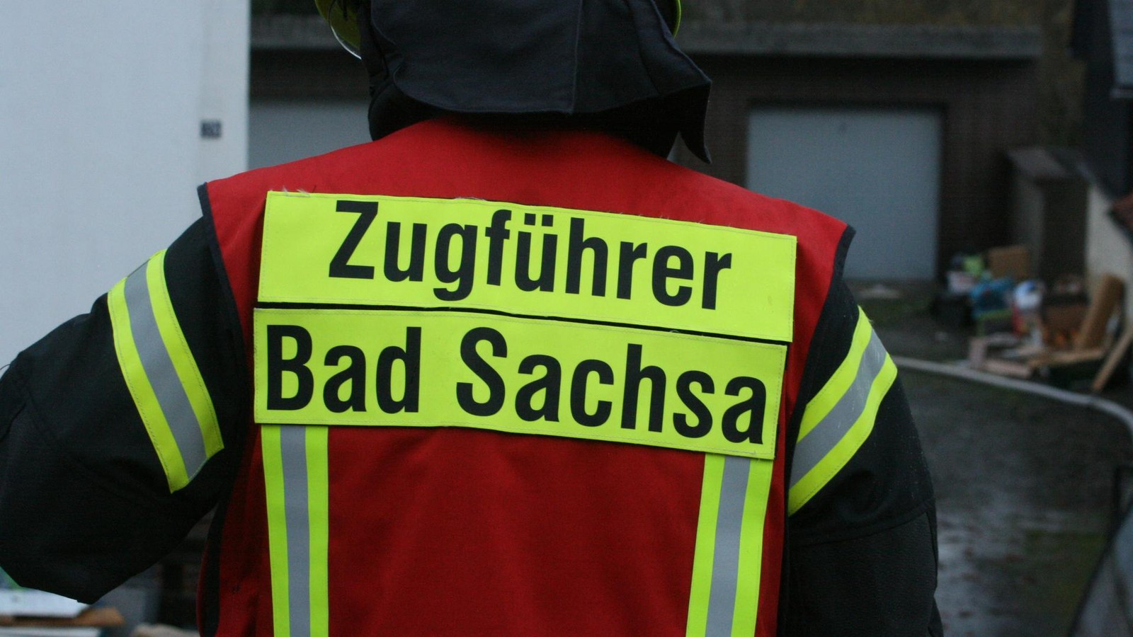 Finger-in-Not-Die-Feuerwehr-Bad-Sachsa-beendet-n-chtliches-Ring-Drama