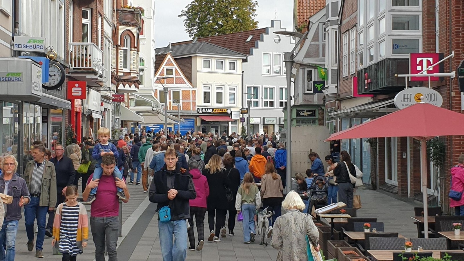 Wie-Bergedorf-wieder-zur-beliebten-Einkaufsstadt-in-der-Region-werden-soll